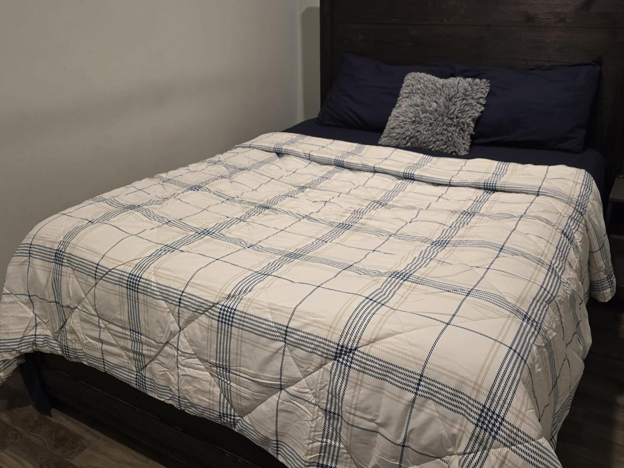 Winnipeg Peace Home Экстерьер фото